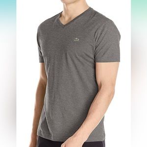 Lacoste Mens grey v neck - XXL -